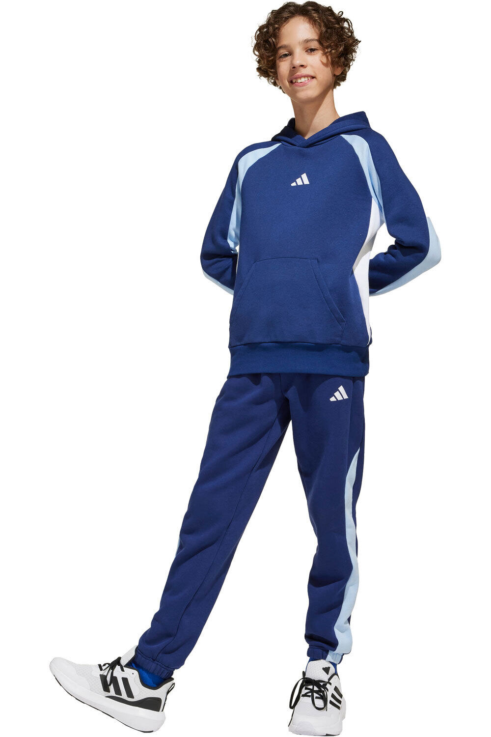 adidas pantalón niño SEASONAL ESSENTIALS COLORBLOCK vista frontal