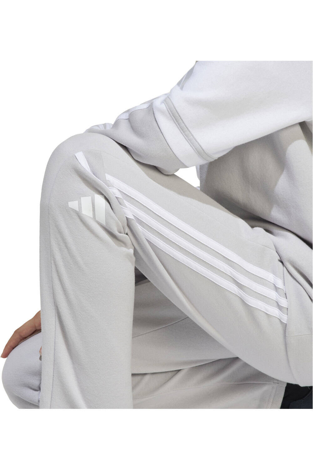 adidas pantalón niño SQ25 SW PNT Y vista detalle