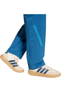 adidas pantalón niño Z.N.E. WOVEN TRAVEL 03