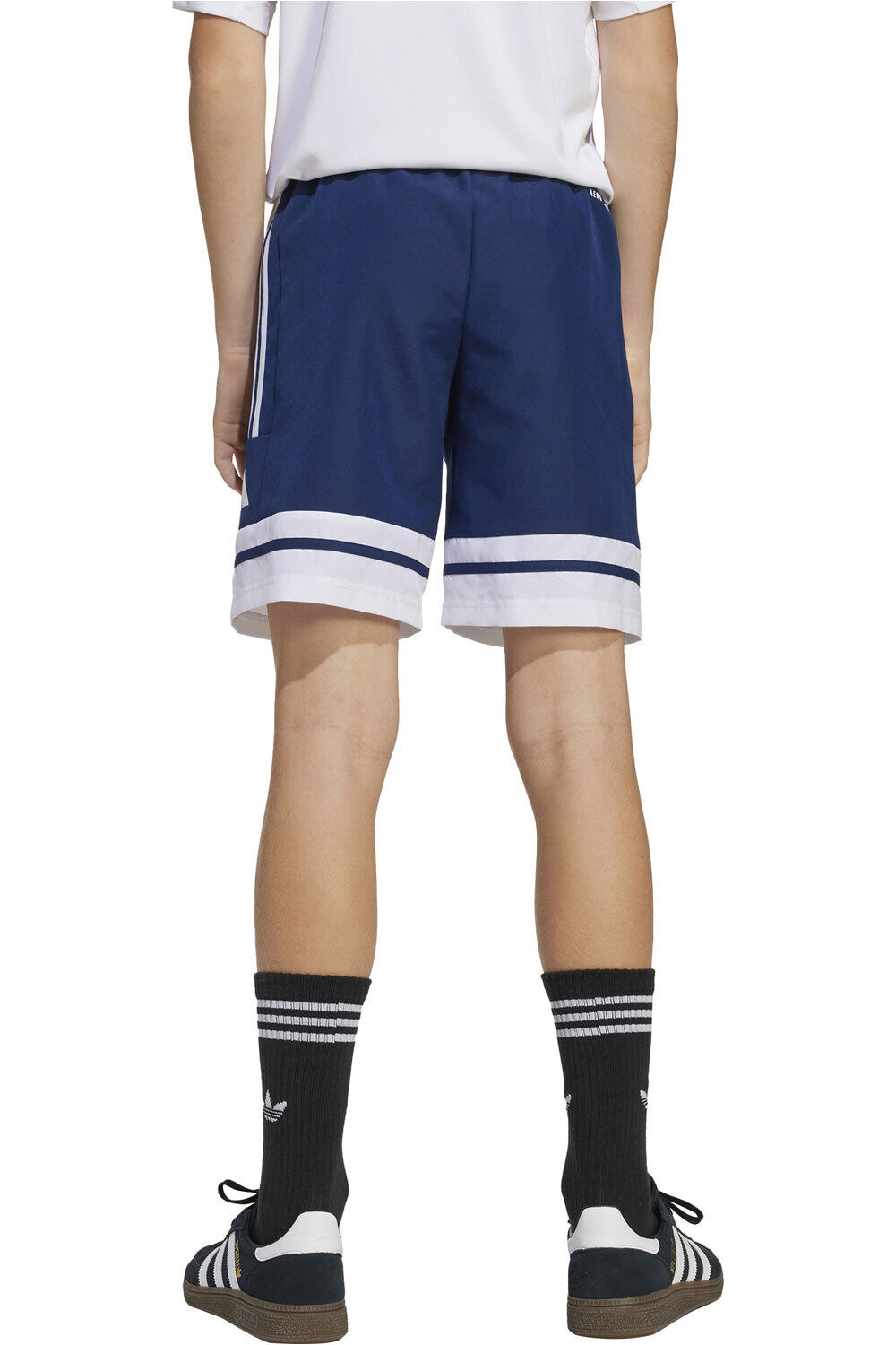 adidas pantalones cortos futbol niño SQ25 DT SHOY vista trasera