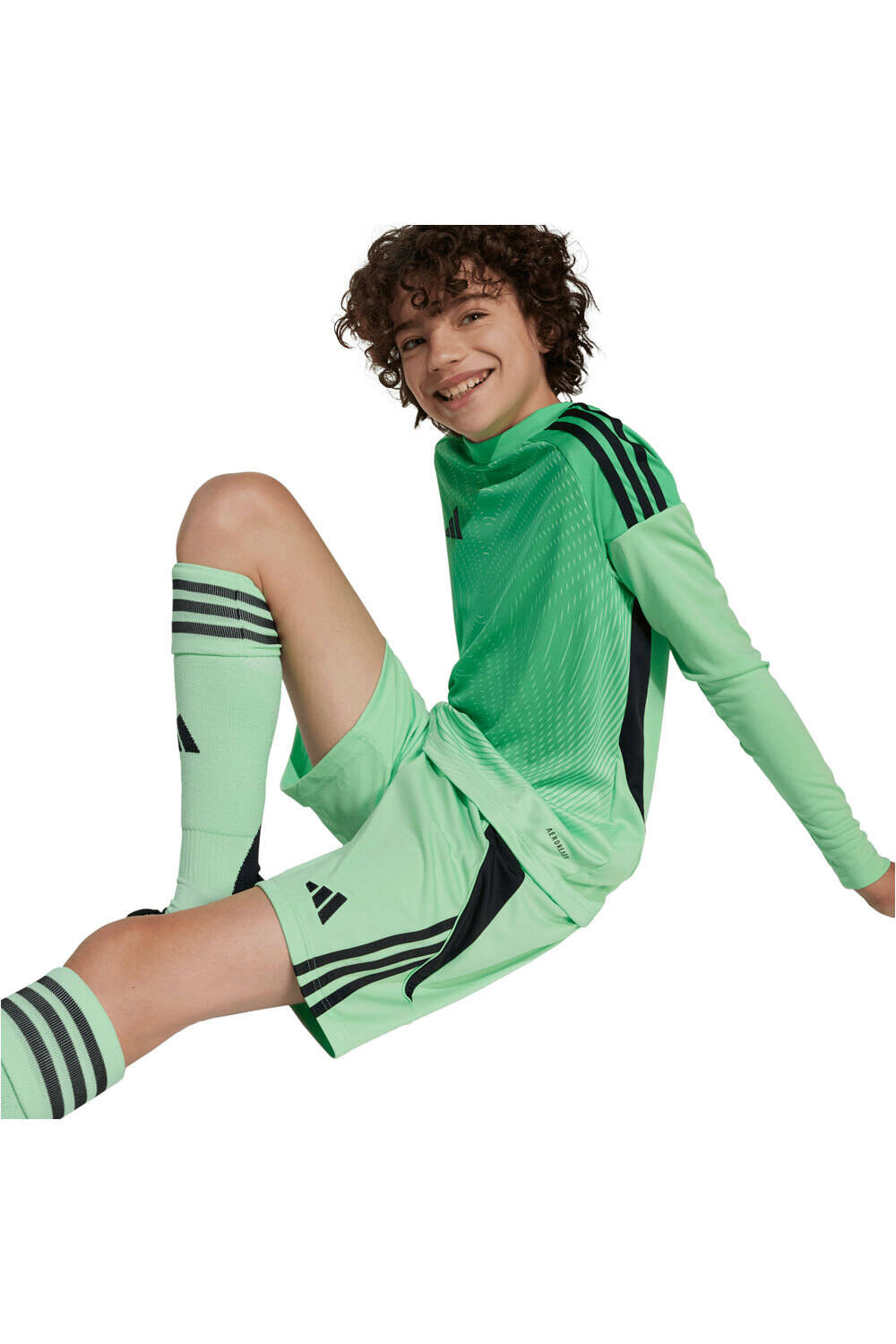 adidas pantalones cortos futbol niño TIRO24 vista detalle