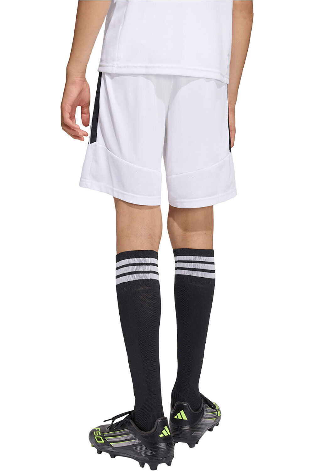 adidas pantalones cortos futbol niño TIRO26 LEAGUE SHORT vista trasera