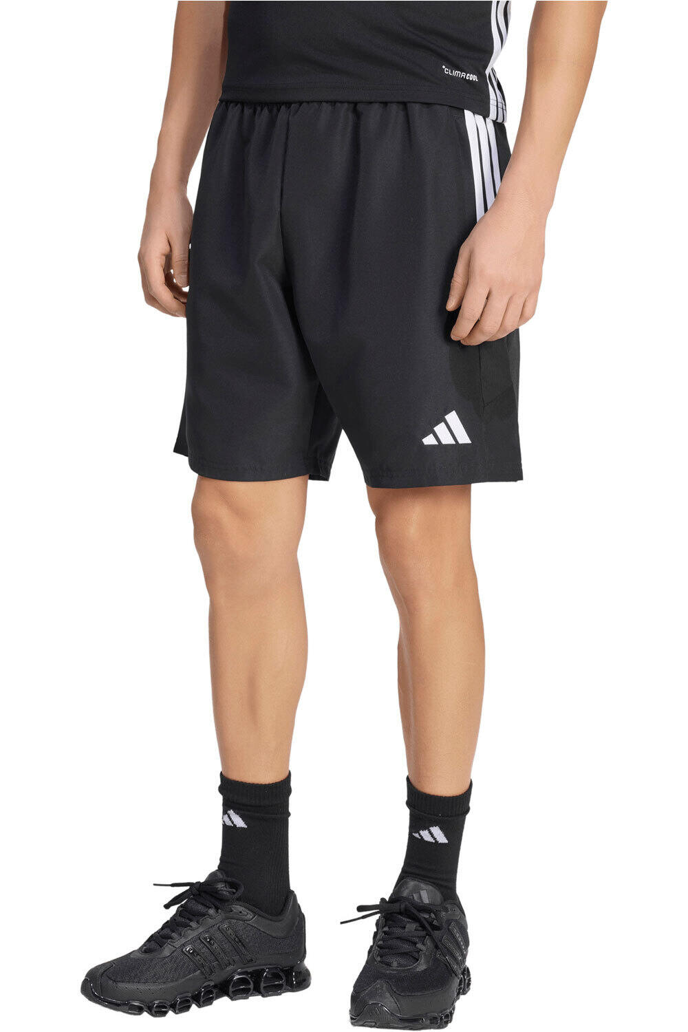 adidas pantalones cortos futbol TECNICO TIRO�26 ESSENTIALS SHORT vista frontal