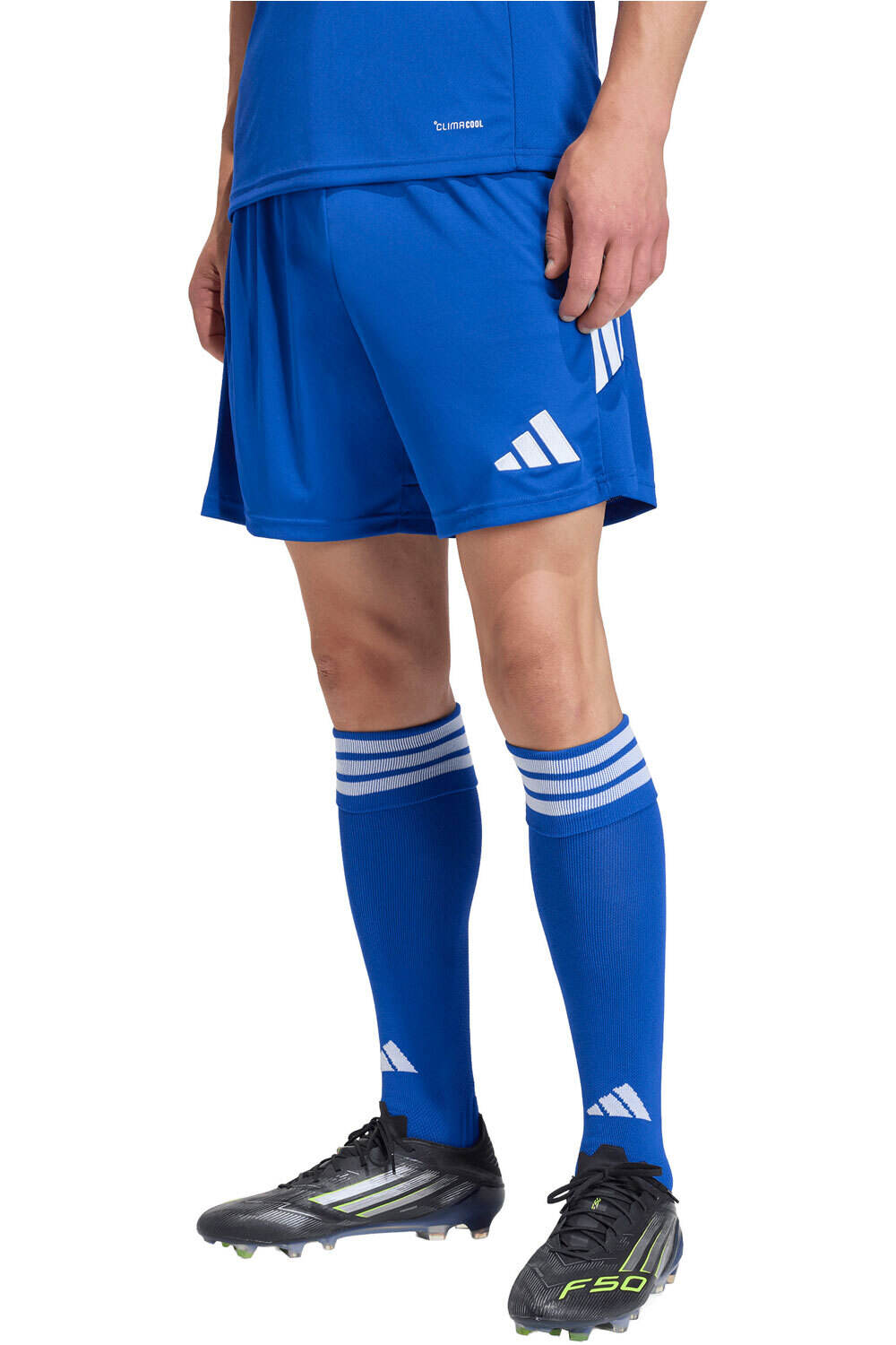 adidas pantalones cortos futbol TIRO26 LEAGUE SHORT vista frontal