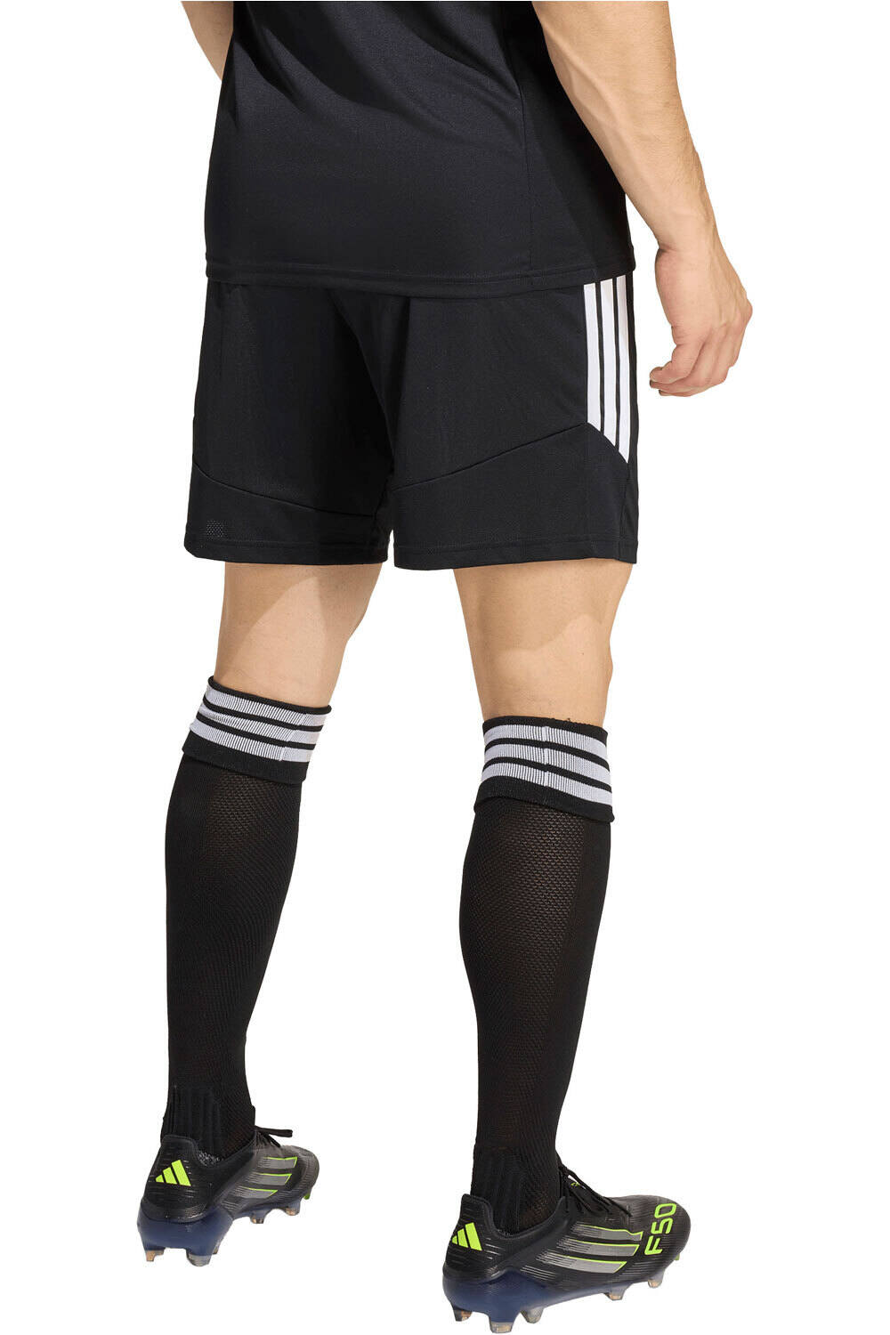 adidas pantalones cortos futbol TIRO26 LEAGUE SHORT vista trasera