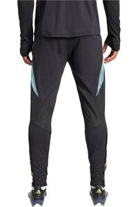 adidas pantalones futbol B.MUNICH 25 TR PNT vista trasera