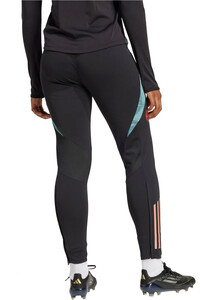 adidas pantalones futbol B.MUNICH 25 TR PNTW vista trasera