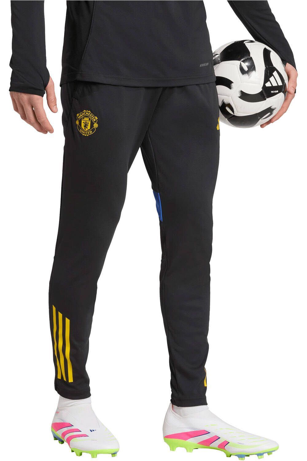 adidas pantalones futbol ENTRENO MANCHESTER U TIRO 25 COMPET vista frontal