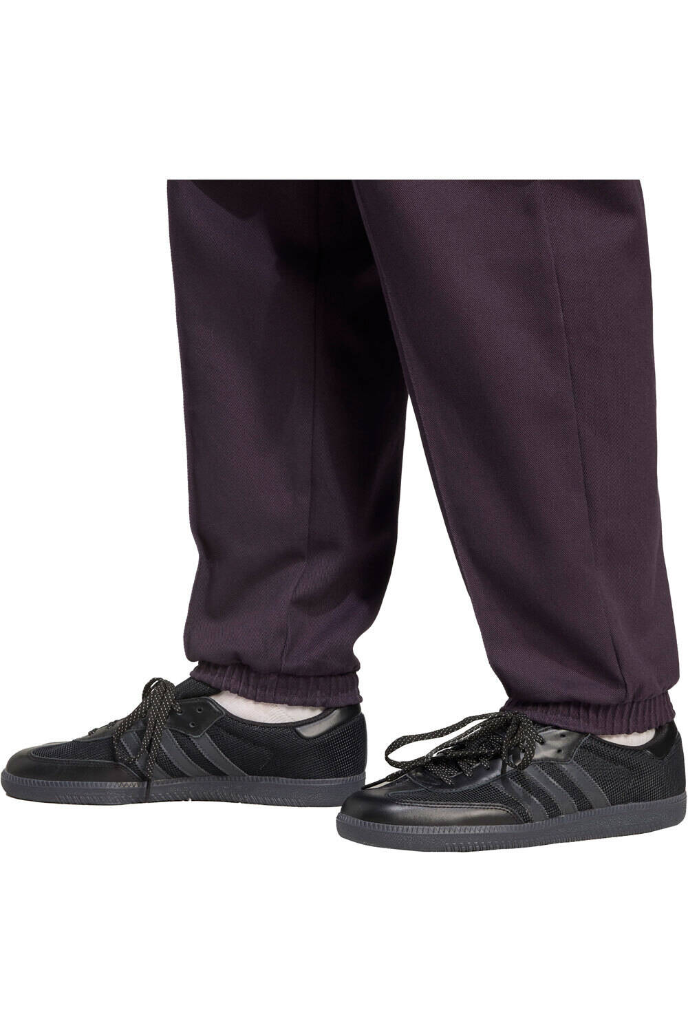 adidas pantalones futbol FC BAYERN TERRACE ICONS DRILL vista detalle