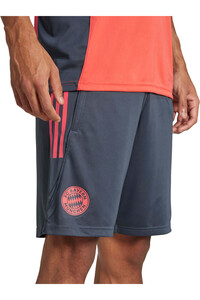 adidas pantalones fútbol oficiales B.MUNICH 26 TR SHO 03