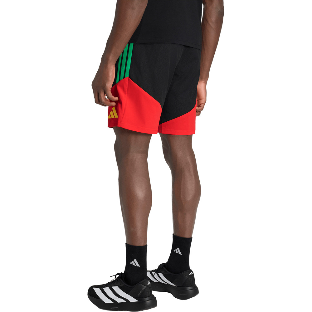 adidas pantalones fútbol oficiales JAMAICA 26 TIRO DOWNTIME vista trasera