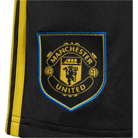 adidas pantalones fútbol oficiales niño 3 EQUIPACIN MANCHESTER UNITED 25/26 03