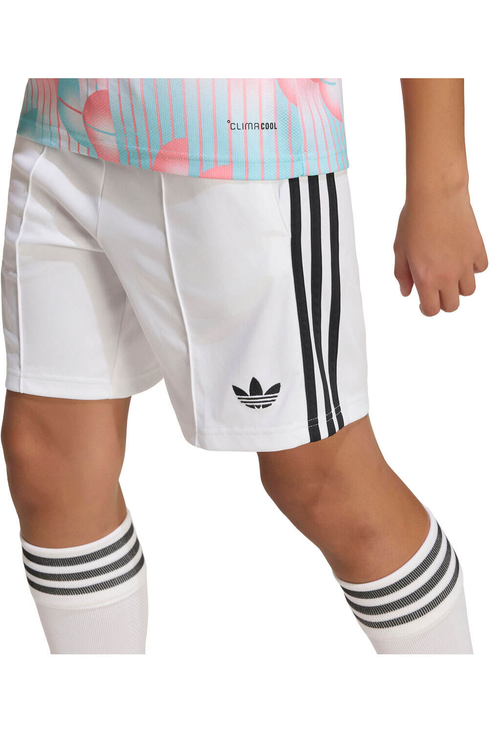 adidas pantalones fútbol oficiales niño BELGICA 26 SEGUNDA EQUIPACION vista detalle