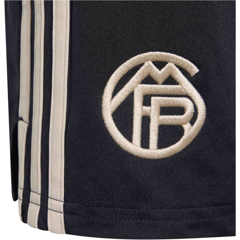 adidas pantalones fútbol oficiales niño B.MUNICH 26 3 SHO Y 03