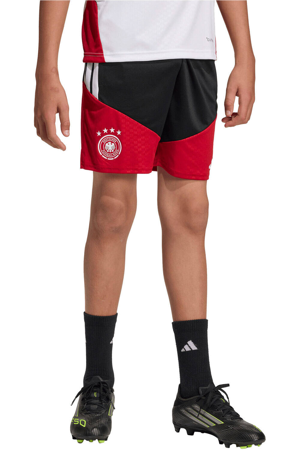 adidas pantalones fútbol oficiales niño ENTRENAMIENTO ALEMANIA 26 TIRO vista frontal