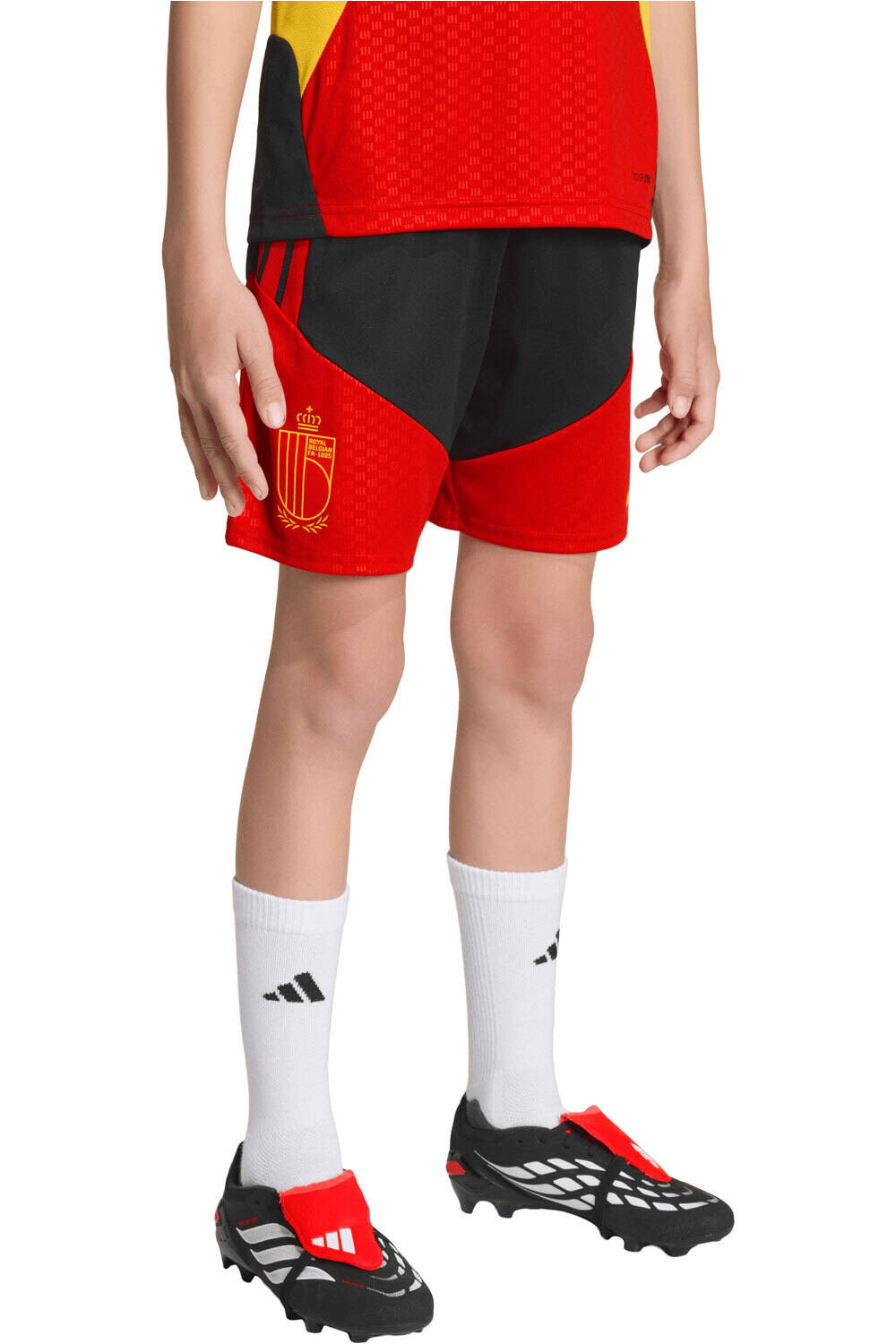 adidas pantalones fútbol oficiales niño ENTRENAMIENTO BLGICA 26 TIRO vista frontal