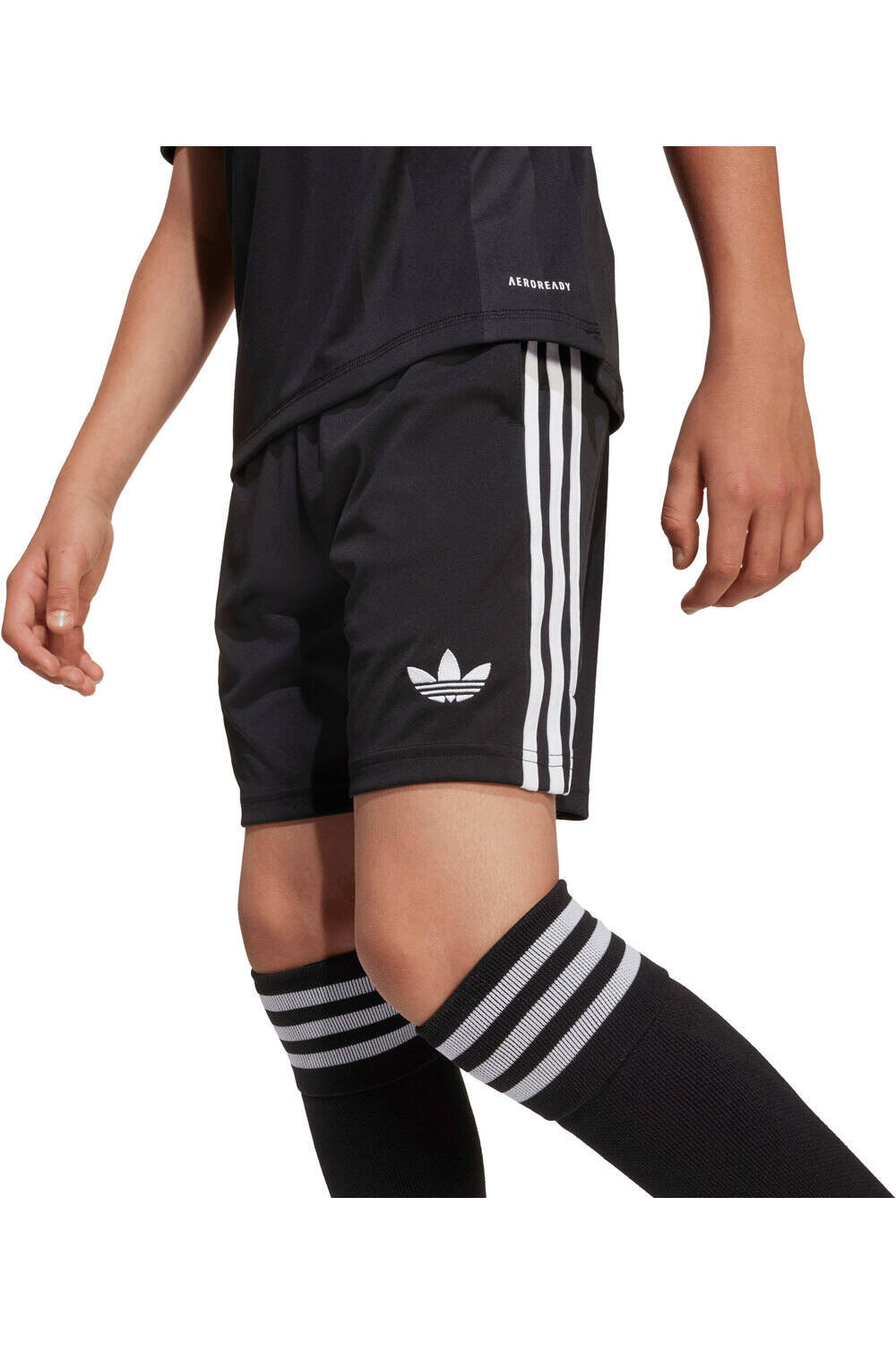 adidas pantalones fútbol oficiales niño LIVERPOOL 26 3 GK SHO Y vista detalle