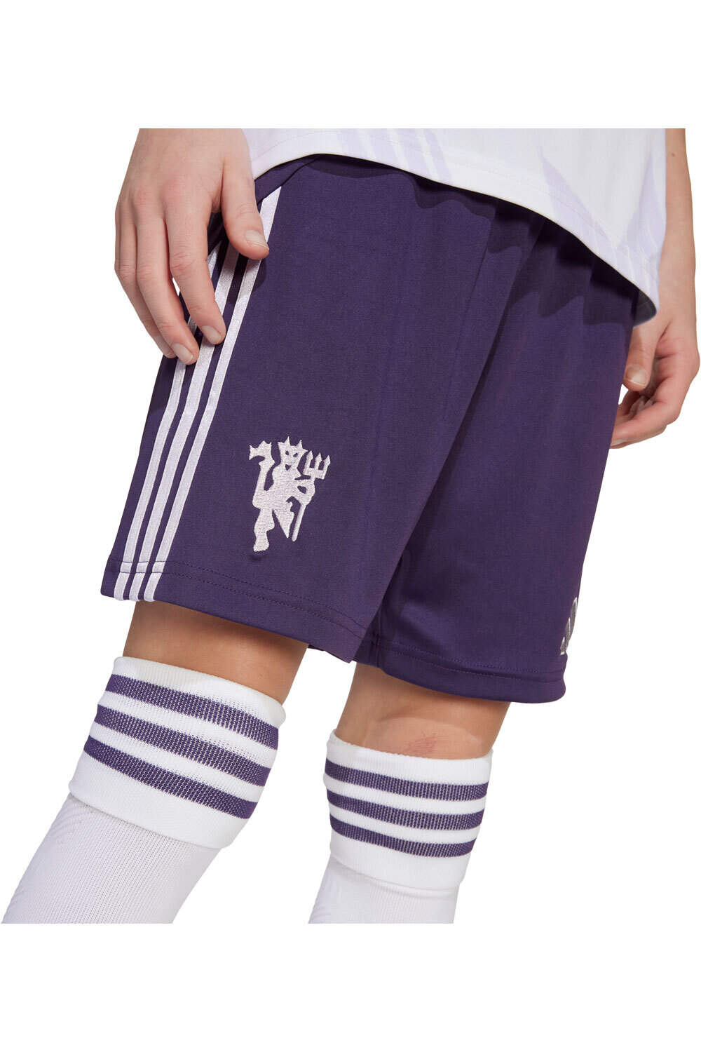 adidas pantalones fútbol oficiales niño M.UNITED 26 A SHO Y vista detalle
