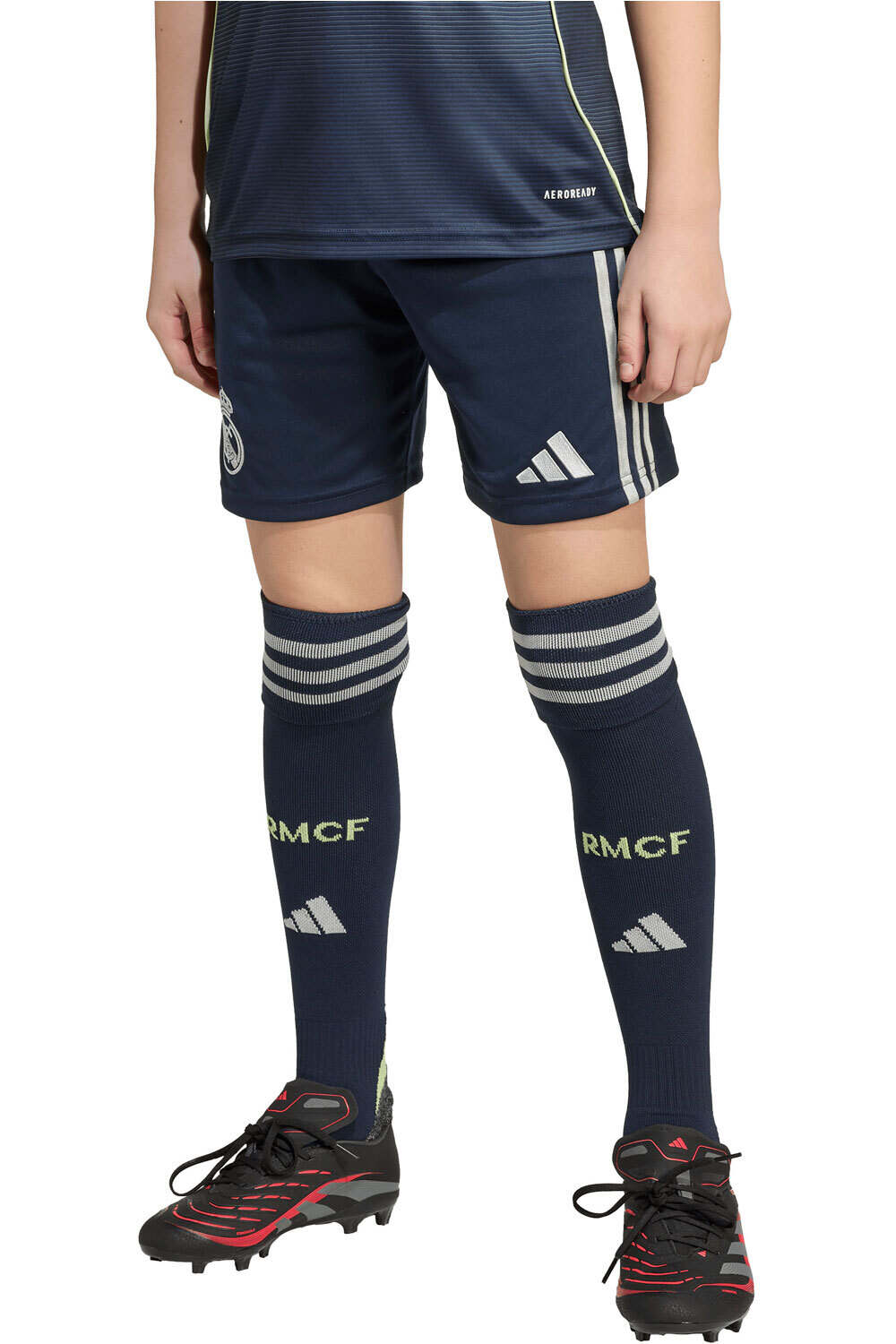 adidas pantalones fútbol oficiales niño R.MADRID 26 A SHO Y vista frontal