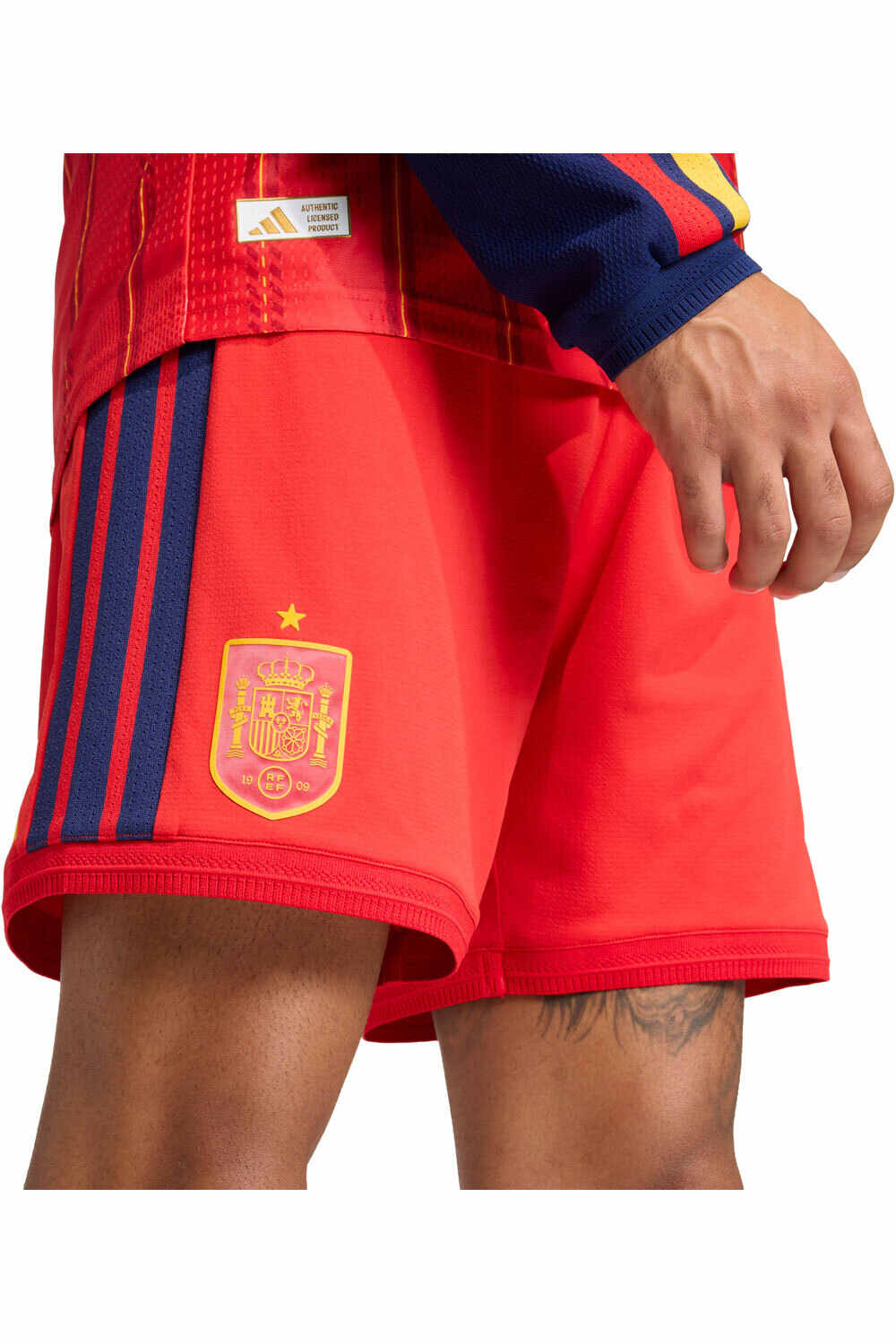 adidas pantalones fútbol oficiales PRIMERA EQUIPACION ESPANA 26 OFICIAL vista detalle