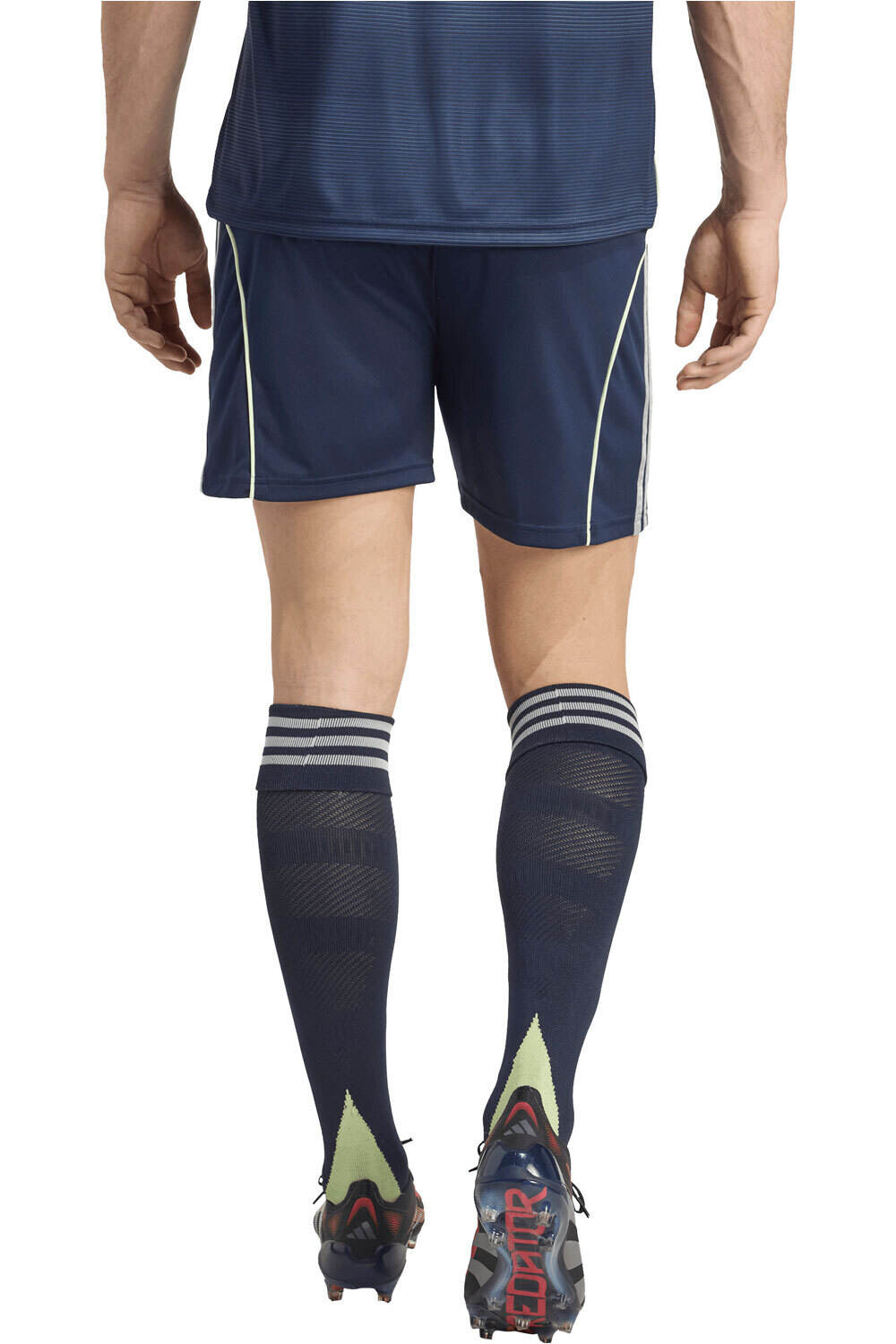 adidas pantalones fútbol oficiales R.MADRID 26 A SHO vista trasera