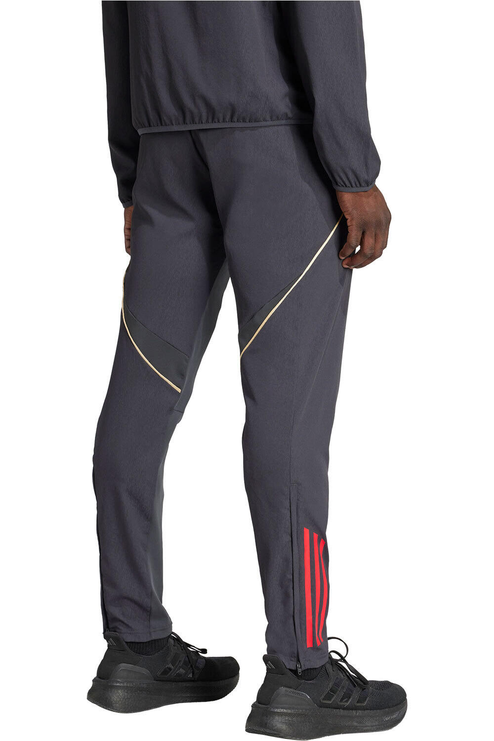 adidas pantalones futbol OLYMPIQUE DE LYON 25/26 TIRO25 vista trasera