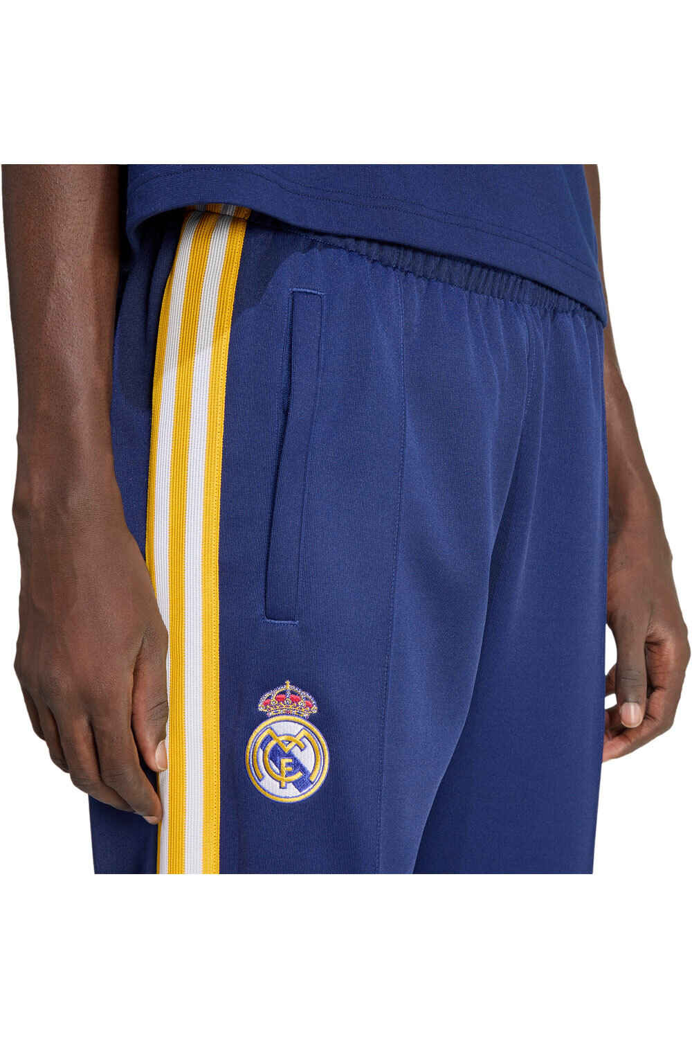 adidas pantalones futbol REAL MADRID ORIGINALS vista detalle