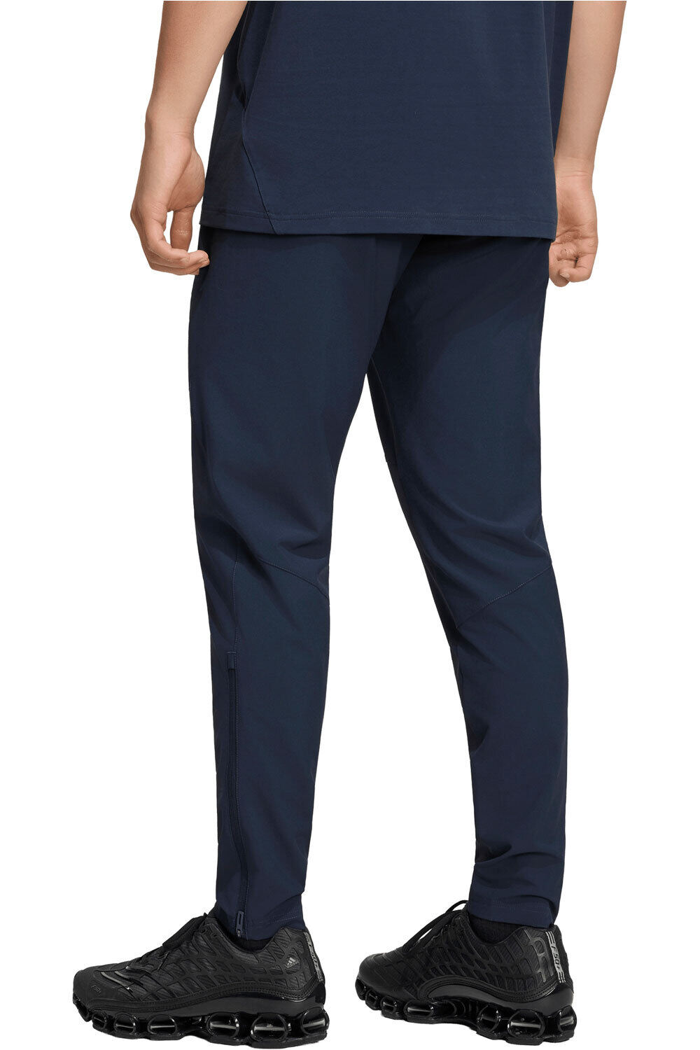 adidas pantalones futbol REAL MADRID TIRO TRAVEL vista trasera