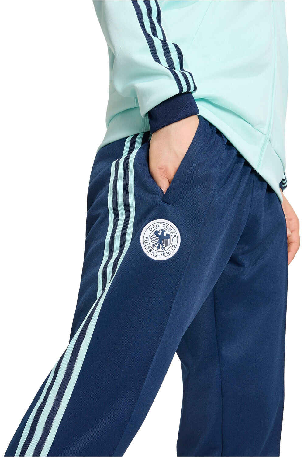 adidas pantalones largos futbol ALEMANIA 26 OG TP vista detalle