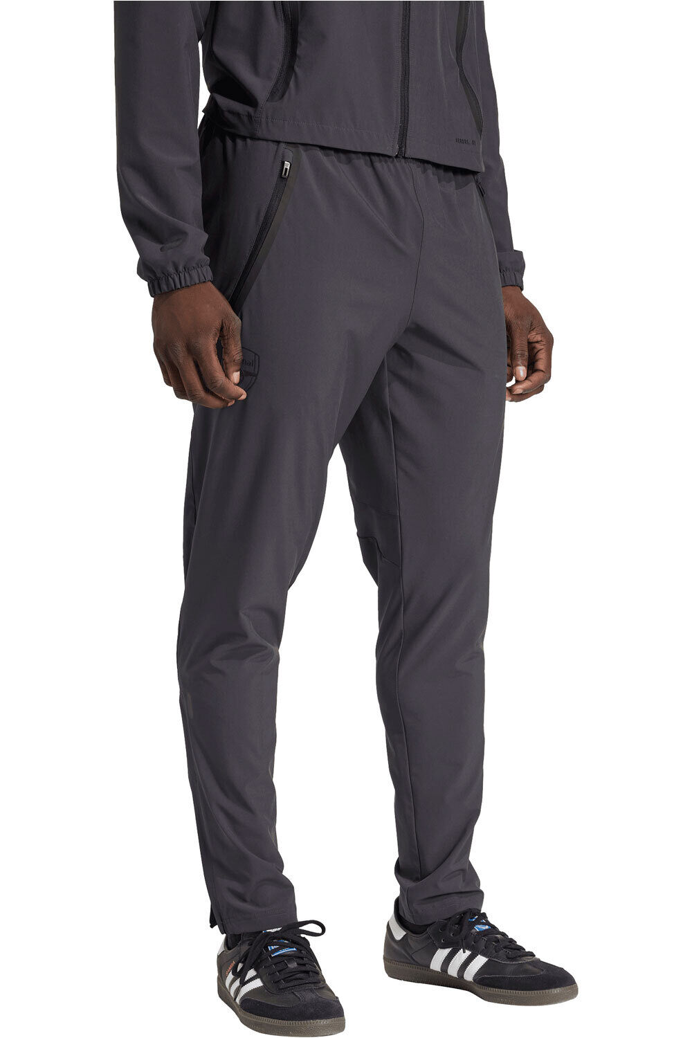 adidas pantalones largos futbol ARSENAL FC TIRO25 COMPETITION VIS TECH TRAVEL vista detalle