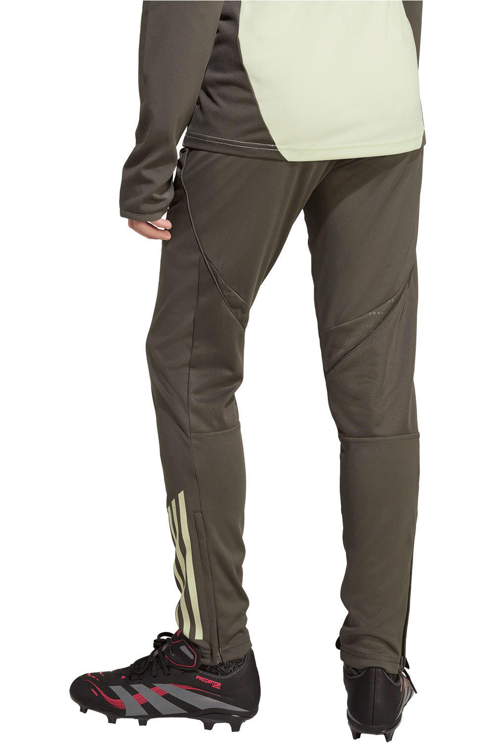 adidas pantalones largos futbol niño R.MADRID 25 PRE PNT Y VE vista trasera