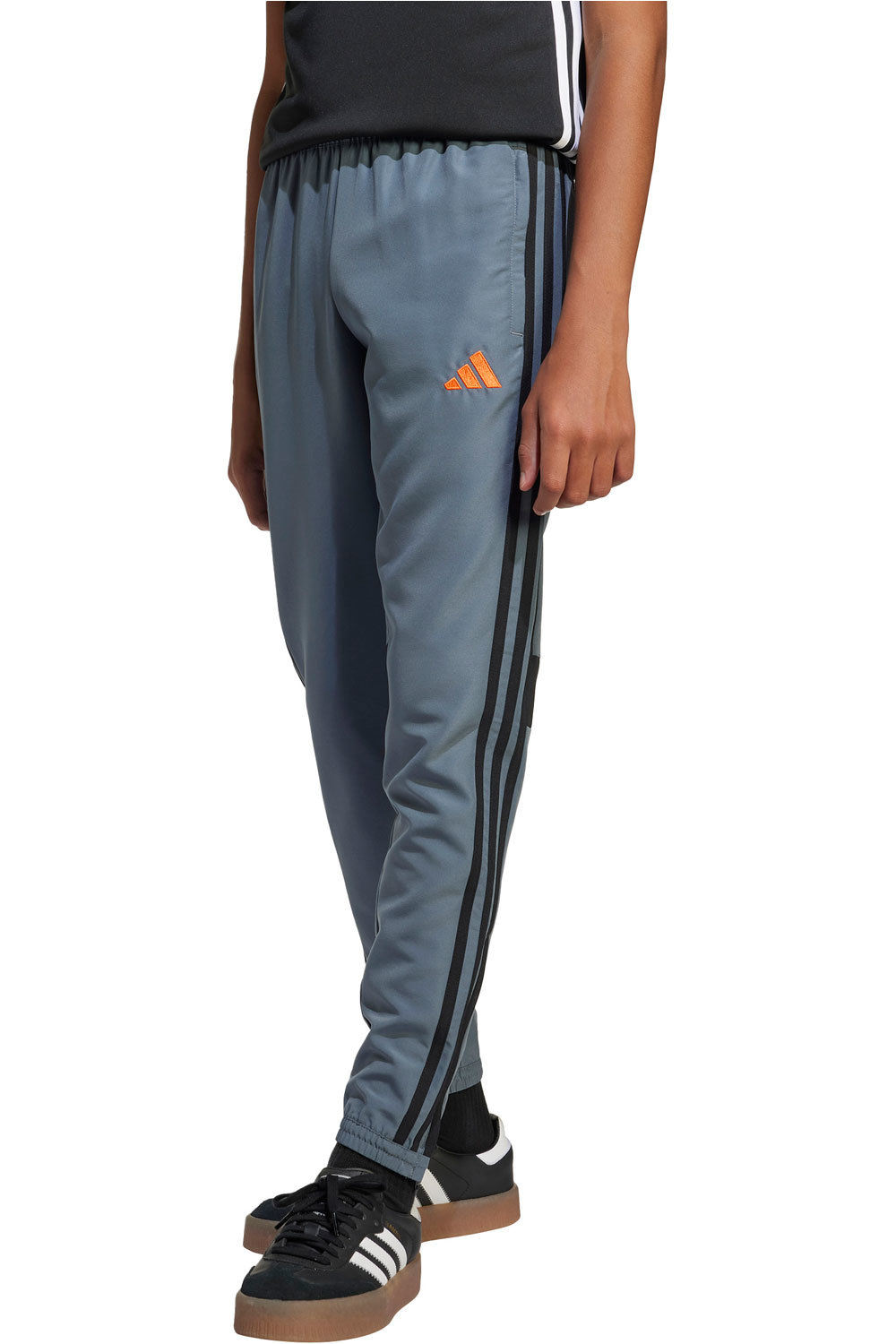 adidas pantalones largos futbol niño Tiro 25 Essentials Woven vista frontal
