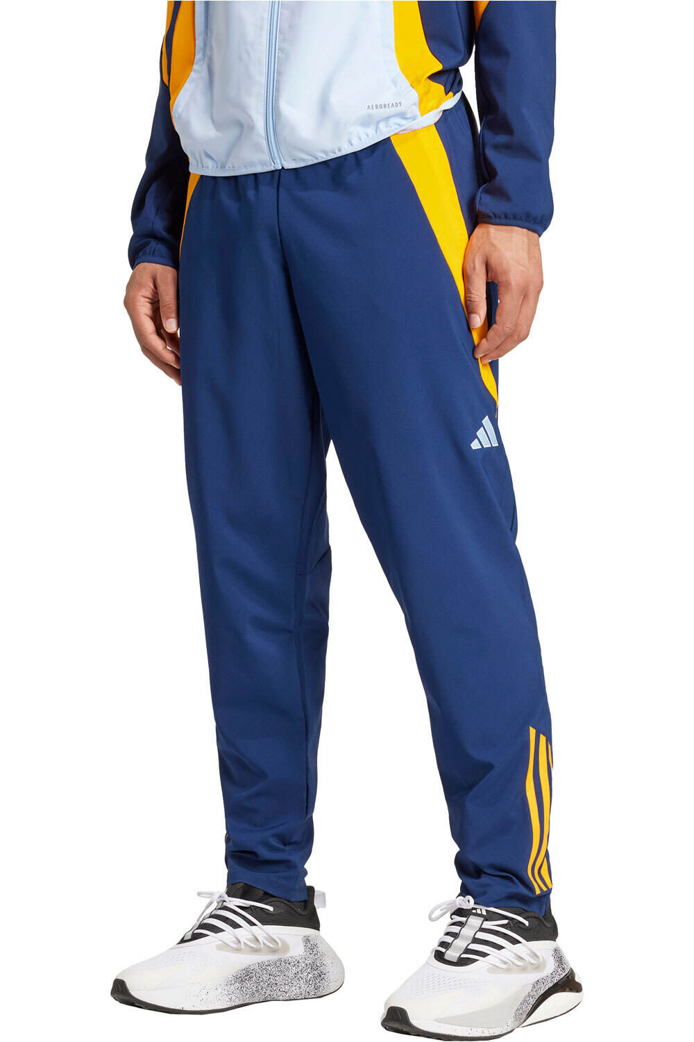 adidas pantalones largos futbol R.MADRID 25 PRE PNT NEOR vista frontal