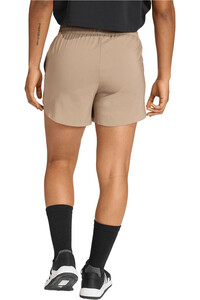 adidas pantalones y mallas cortas fitness mujer 2 EN 1 ESSENTIALS vista trasera