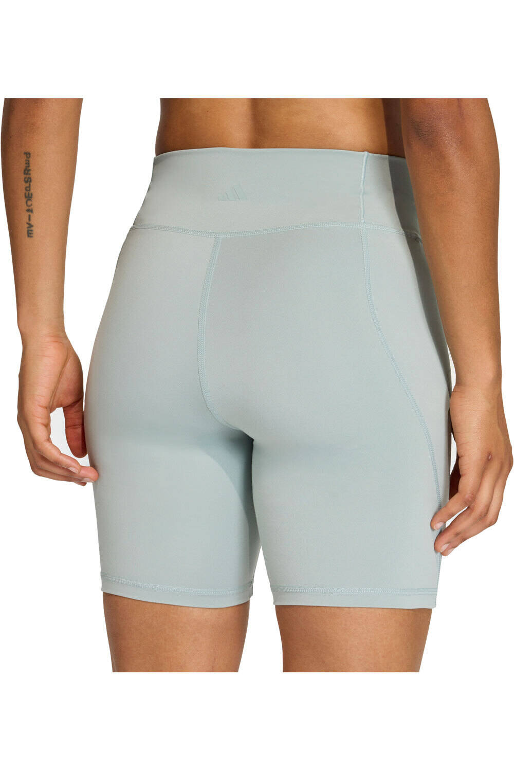 adidas pantalones y mallas cortas fitness mujer ALL ME ESSENTIALS 7-INCH 03