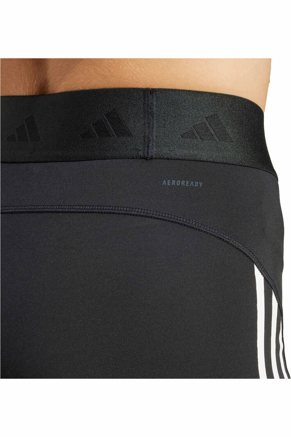 adidas pantalones y mallas cortas fitness mujer HYPERGLAM 3INCH vista detalle