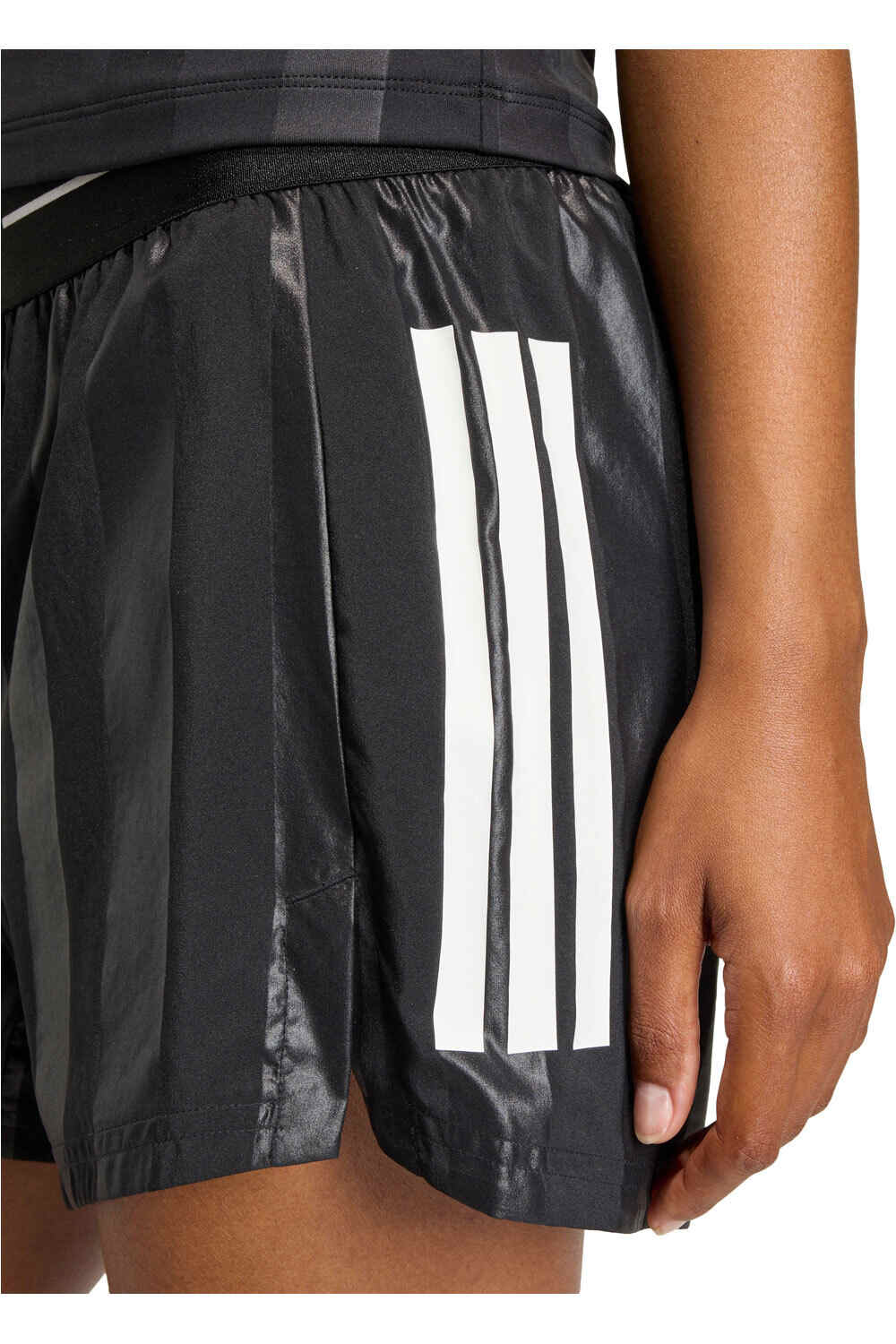 adidas pantalones y mallas cortas fitness mujer HYPERGLAM EMBOSS WOVEN 03