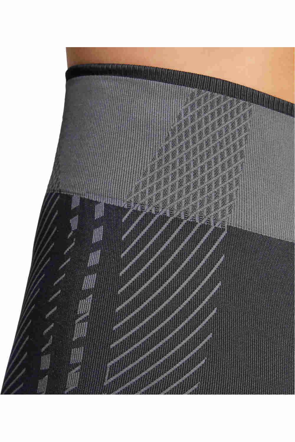 adidas pantalones y mallas cortas fitness mujer KNIT 5INCH L 03