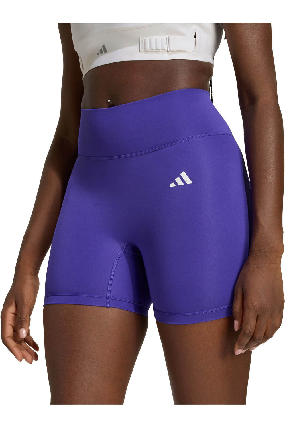 adidas pantalones y mallas cortas fitness mujer OPT ESS SHO L vista detalle