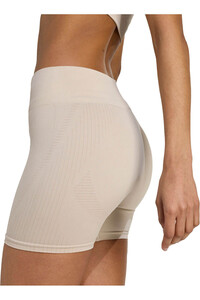 adidas pantalones y mallas cortas fitness mujer WORKOUT ESSENTIALS KNIT 4INCH 03