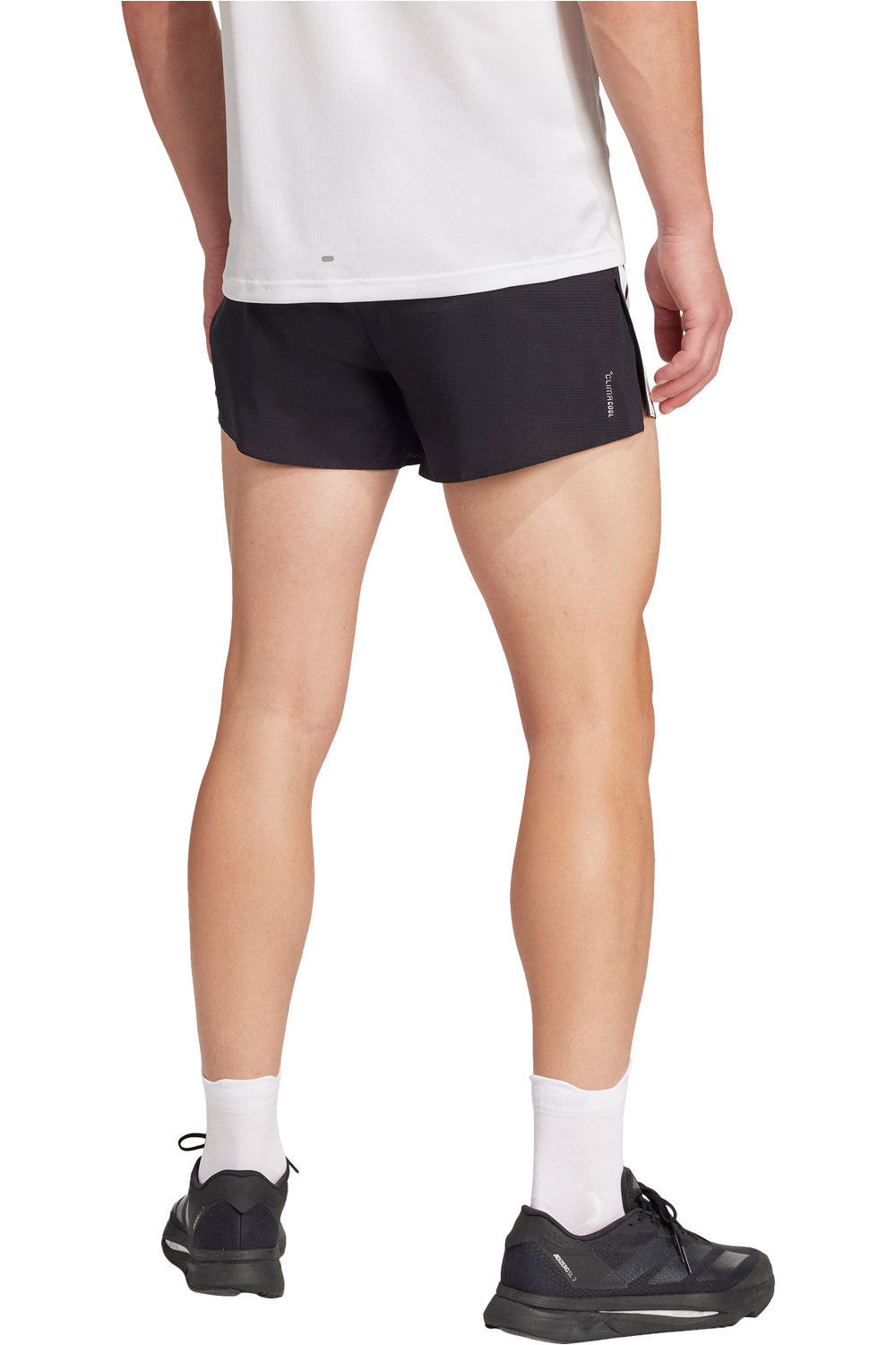 adidas pantaloneta técnica hombre ADIZERO GEL M 5 vista trasera