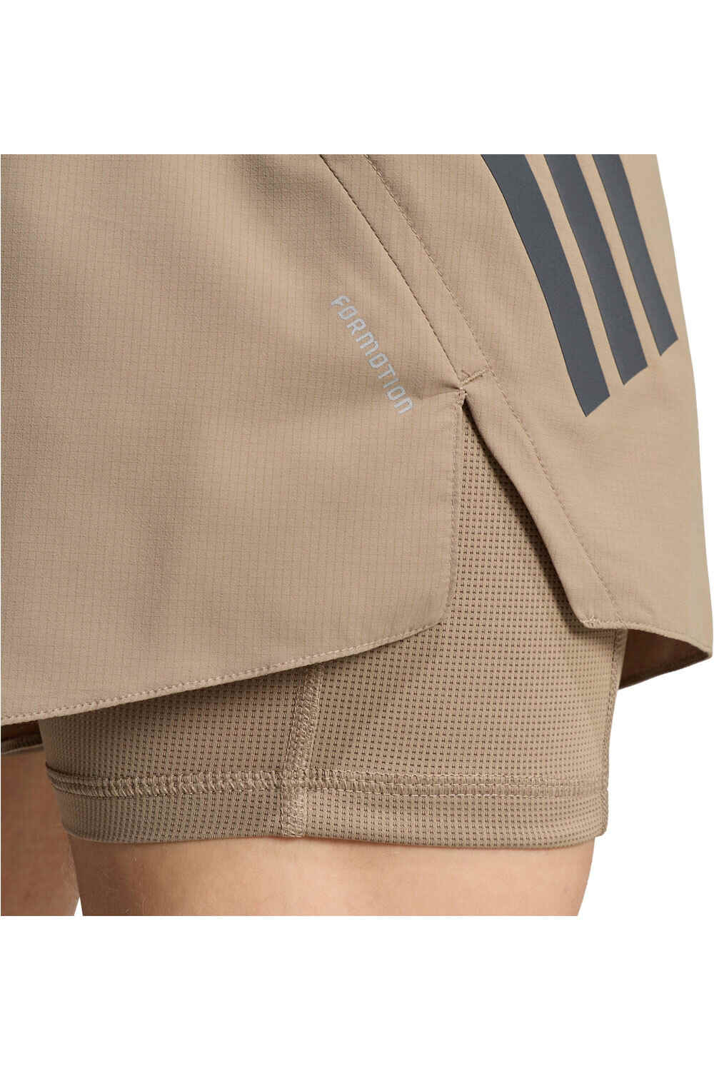 adidas pantaloneta técnica hombre FORMOTION 2 EN 1 vista detalle