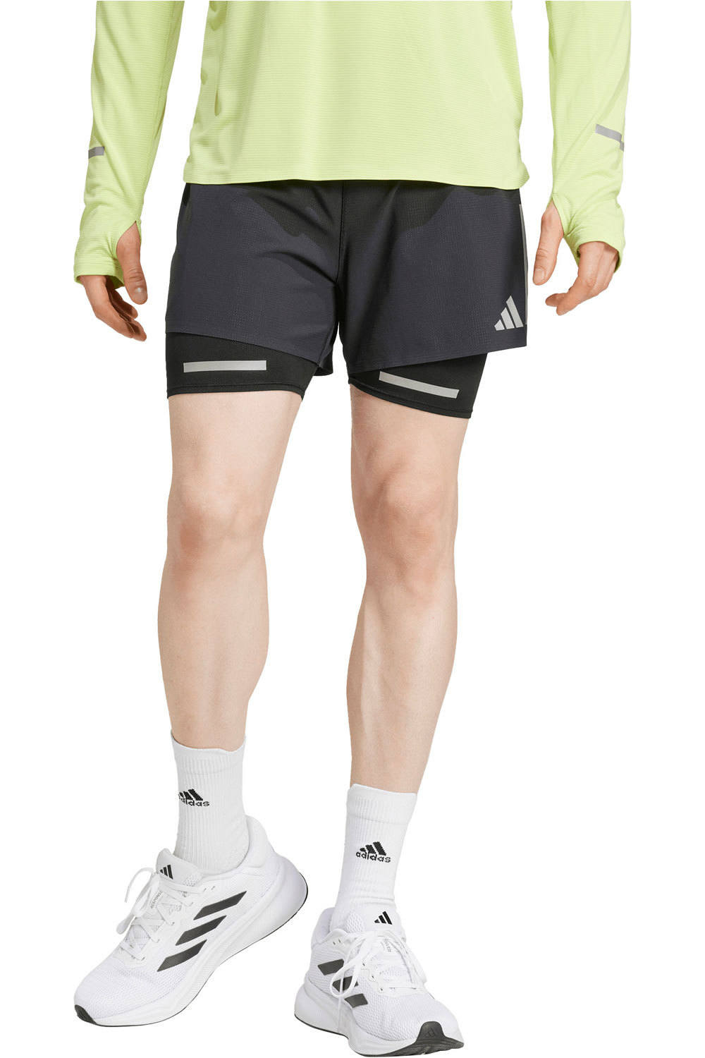 adidas pantaloneta técnica hombre Ultimate Running Reflective 2-in-1 vista frontal