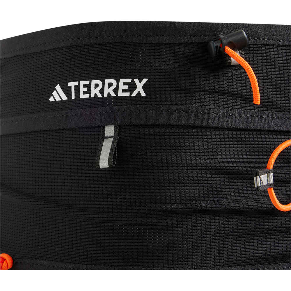 adidas riñonera TECHROCK TRAIL RUNNING 04