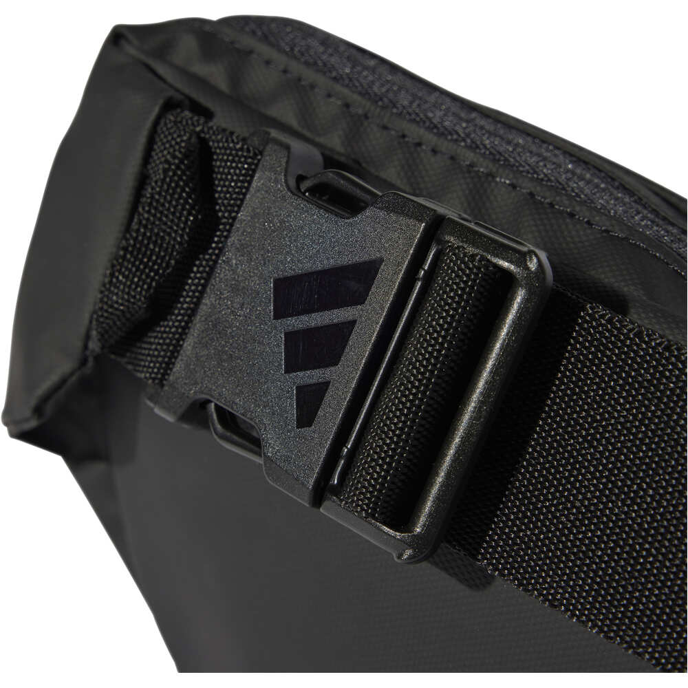 adidas riñonera ULTRAMODRN WB 05