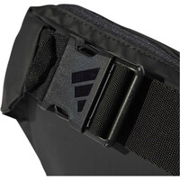 adidas riñonera ULTRAMODRN WB 05