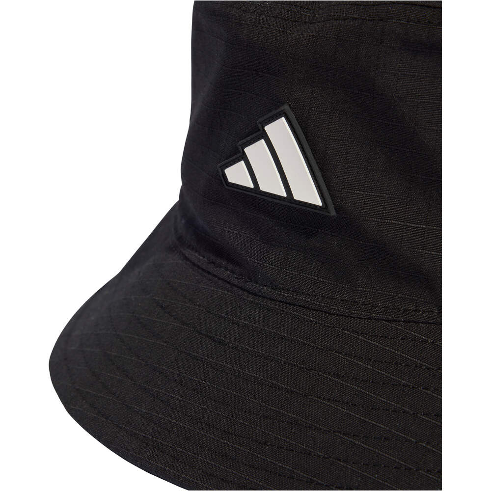 adidas sombrero MERCEDES AMG PETRONAS FORMULA 1 TEAM 02