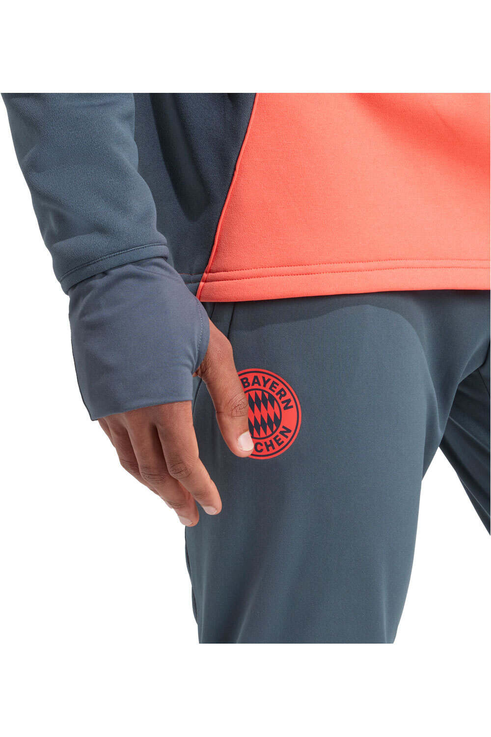 adidas sudadera entrenamiento fútbol FC BAYERN TIRO 25 vista detalle