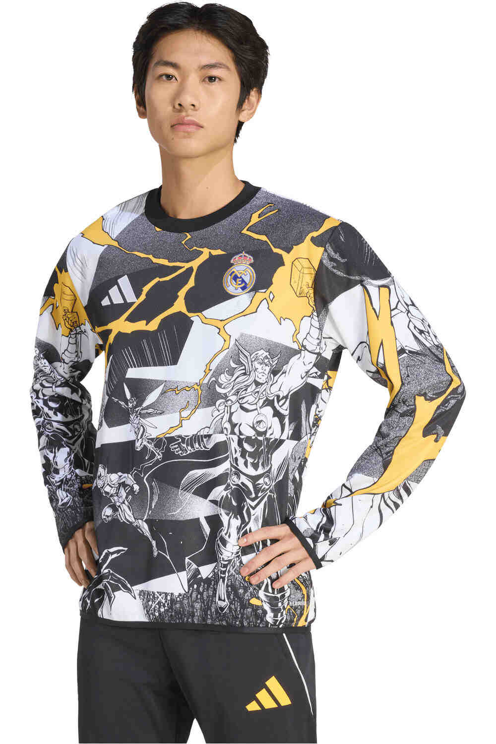 adidas sudadera entrenamiento fútbol REAL MADRID AVENGERS 25/26 vista frontal