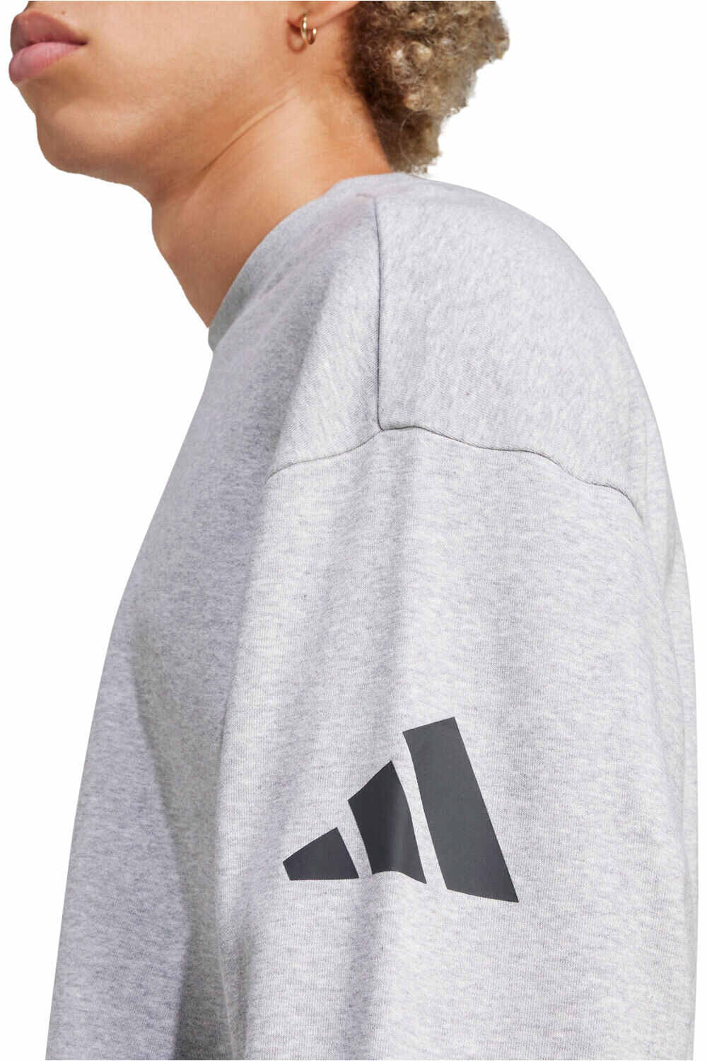 adidas sudadera hombre ESSENTIALS CORTE HOLGADO 04